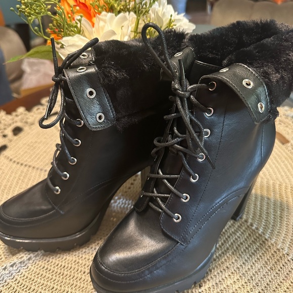 Combat boots - Picture 1 of 7